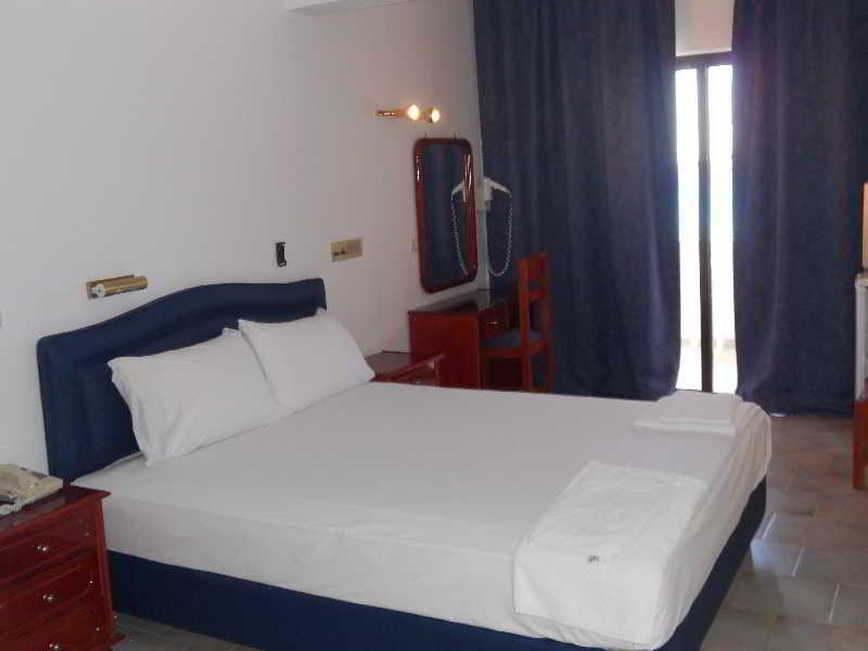 Mediterranean Hotel Kárpathos Eksteriør bilde
